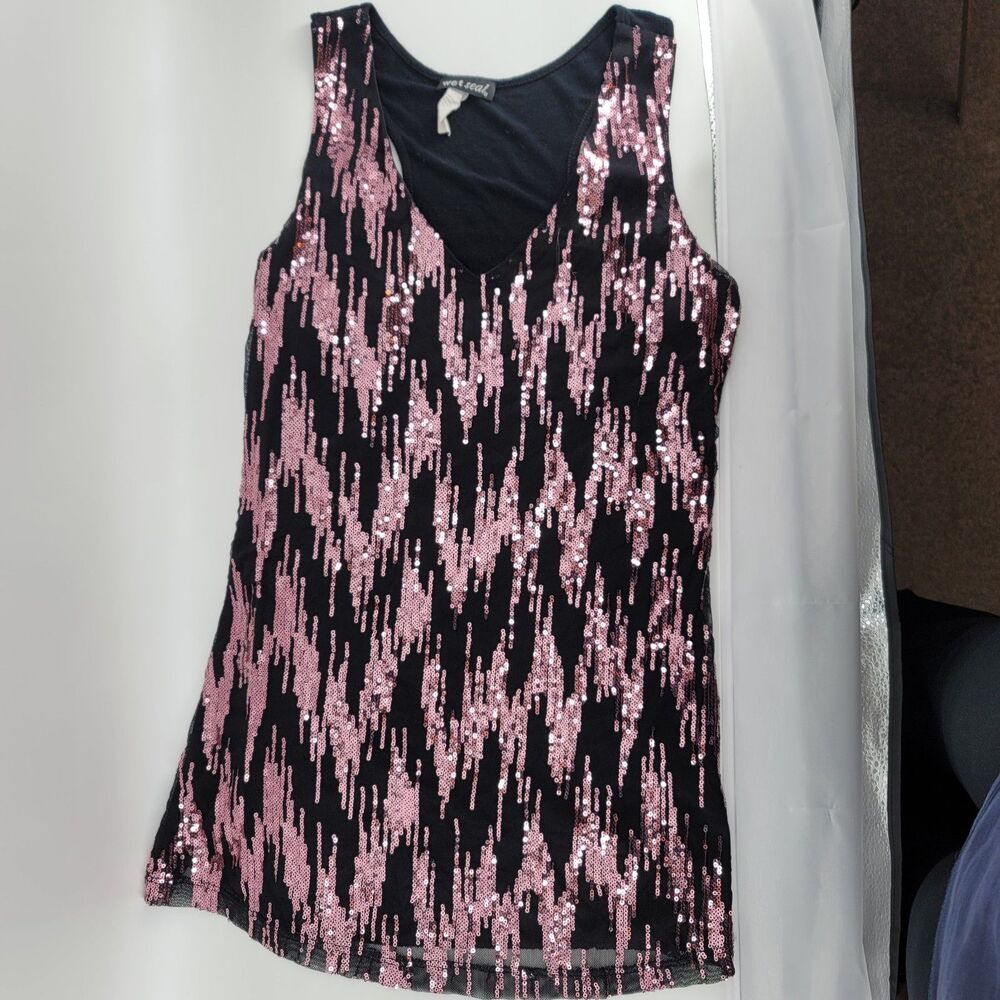 Wet Seal Women's Black Racer Back Pink Sequin Tank Top Size L